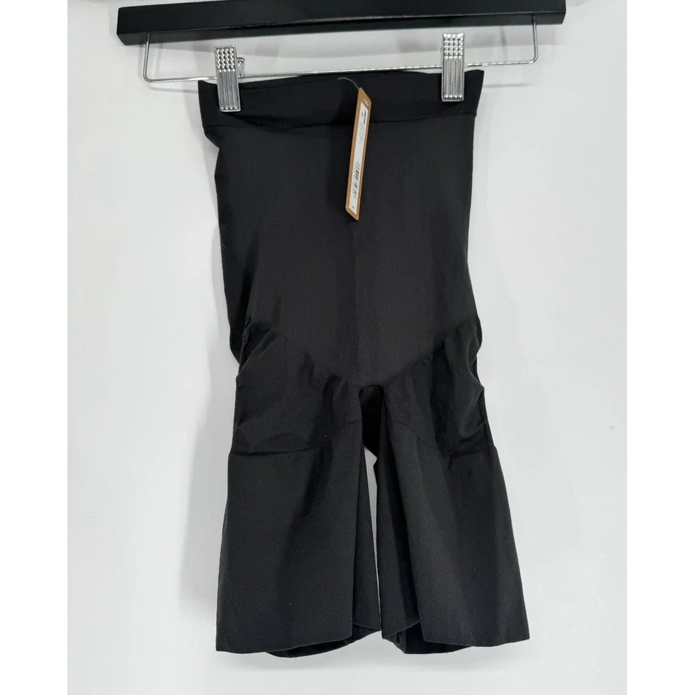 Skims Sheer Seamless Mid Thigh Short Shorts Butt Lifting Onyx Black Large